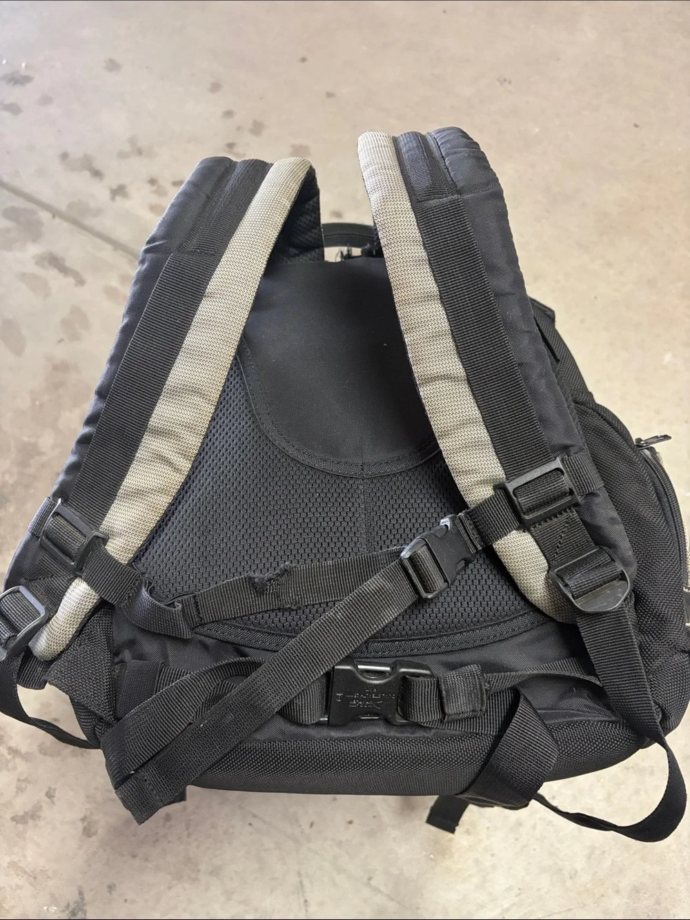 GEPE Vintage Black and Gray Camera Backpack - Compact Protective Carry